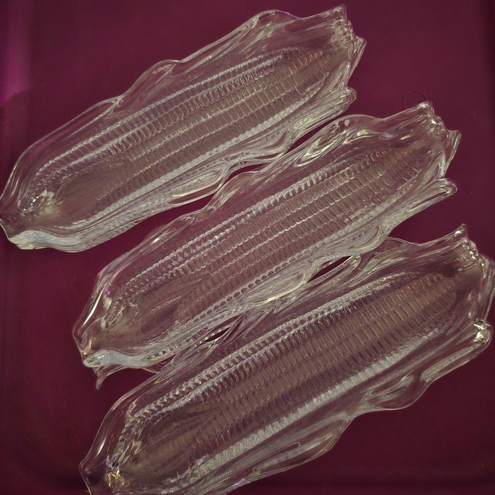 Clear Acrylic/Plastic Corn Cob Dishes